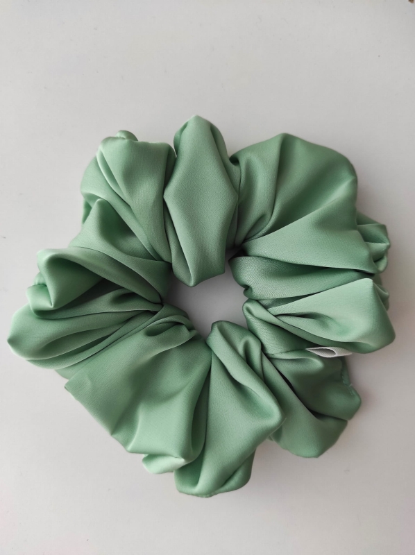Gumka_scrunchie_pistachio_maxi.jpg
