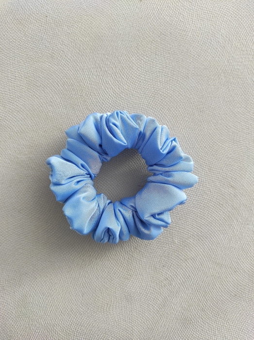 Gumka_Scrunchie_babyblue_mini.jpg