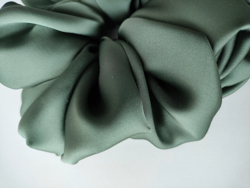 Gumka_scrunchie_maxi_olive.jpg