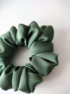 Gumka_scrunchie_mini_olive.jpg