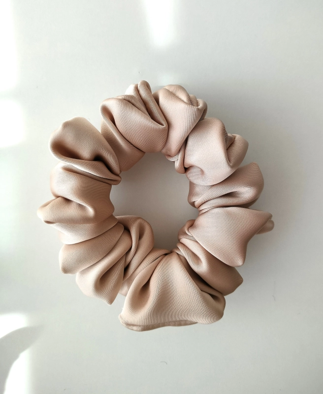 Gumka_scrunchie_mini_bige.jpg