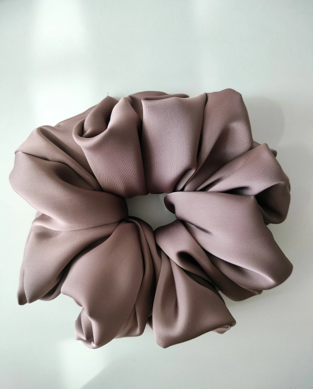 Gumka_scrunchie_maxi_late.jpg