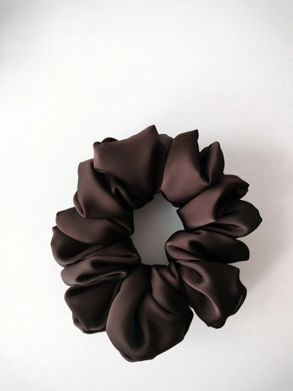 Gumka_scrunchie_standard_espresso.jpg