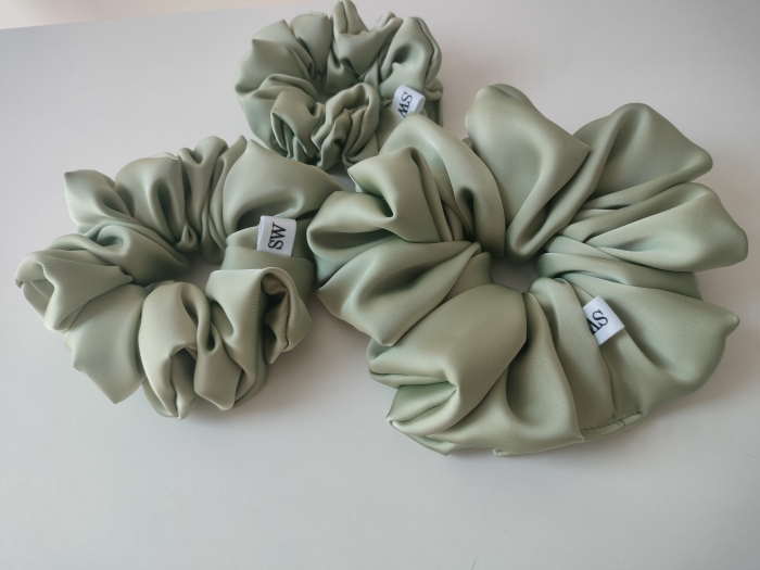 Scrunchie_icematcha_standard.jpg