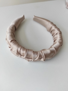Opaska_marszczona_Beige_II.jpg